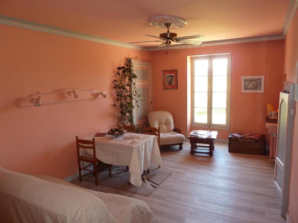 Chateau De Lacaze Lagarrigue  Eksteriør bilde